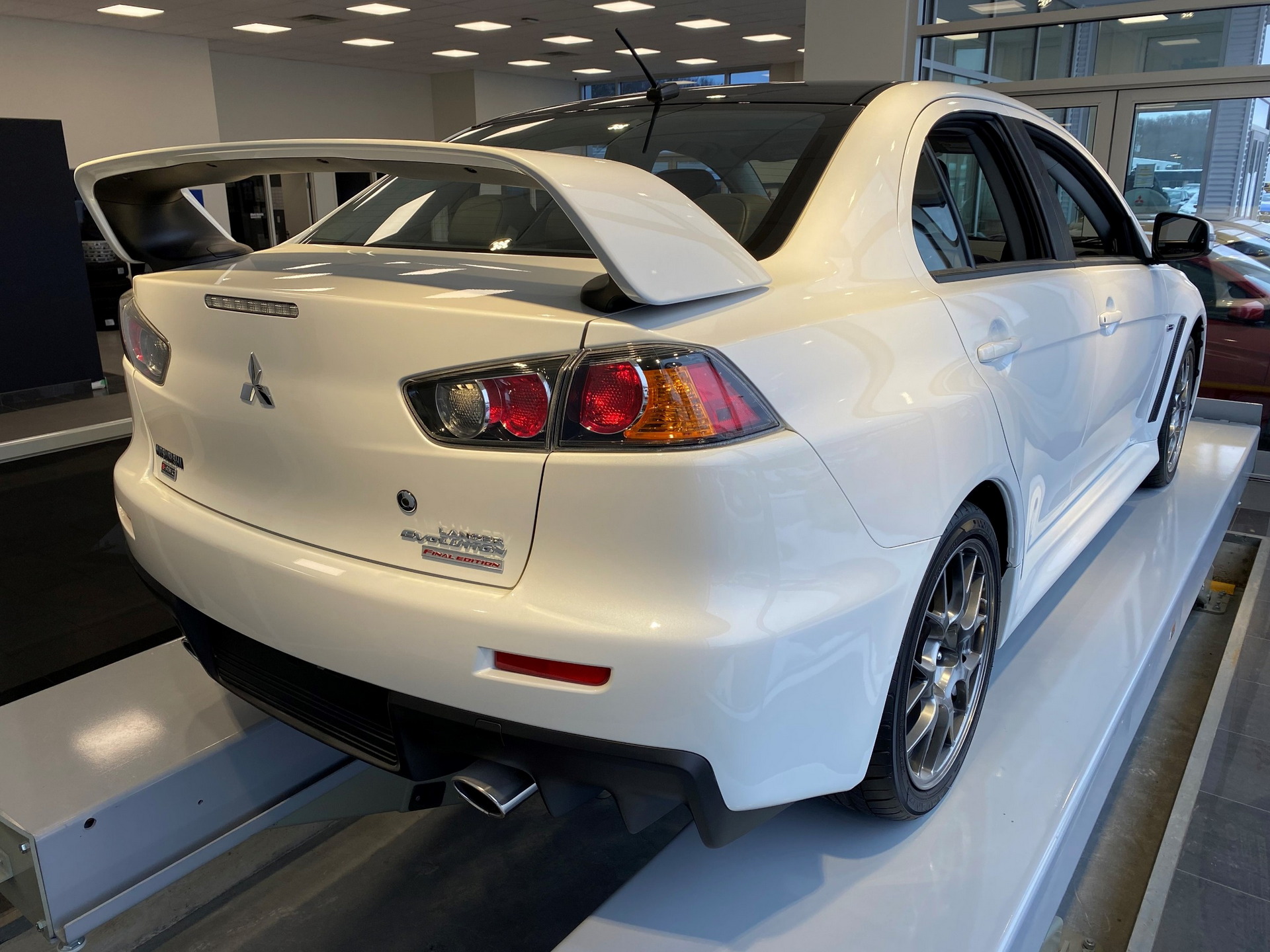 Mitsubishi Lancer Evo  xe thể thao huyền thoại của Nhật